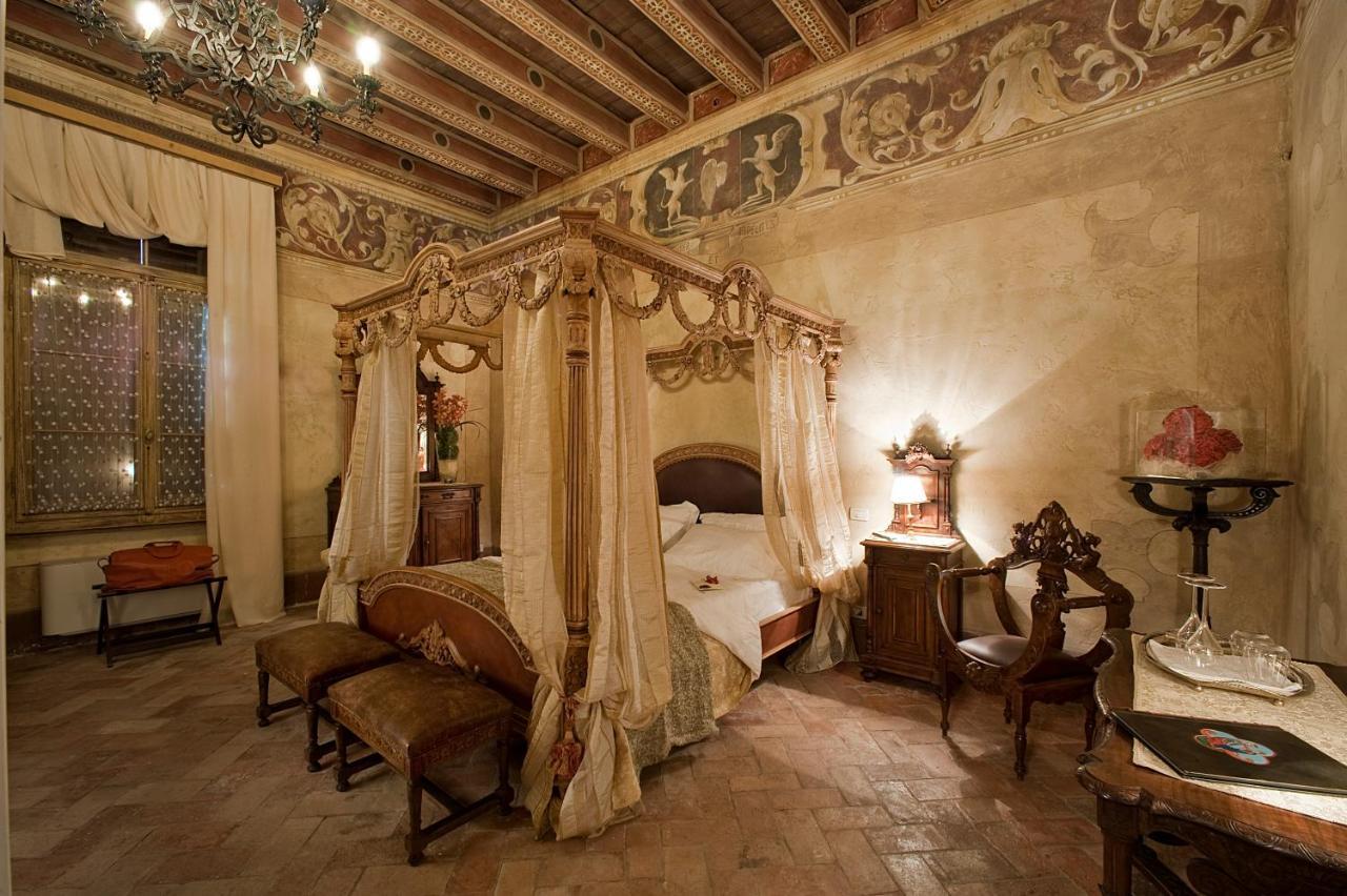 Relais Castello Bevilacqua Esterno foto