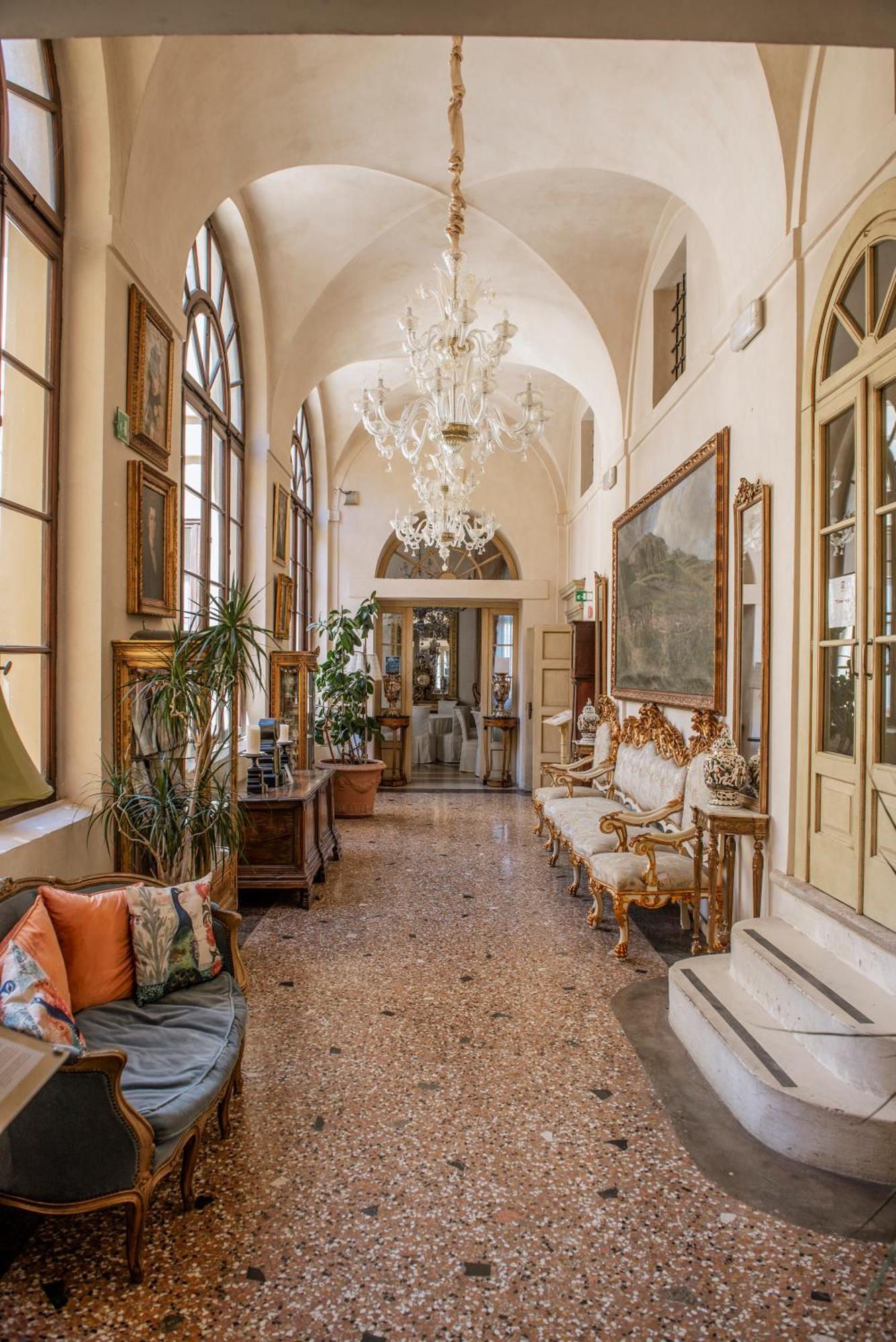 Relais Castello Bevilacqua Esterno foto